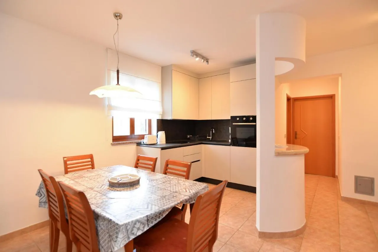 Apartments Elvis 1299 Vrsar